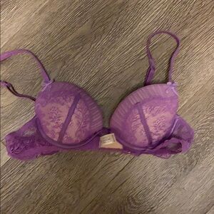 34 A La Senza new 2/25$